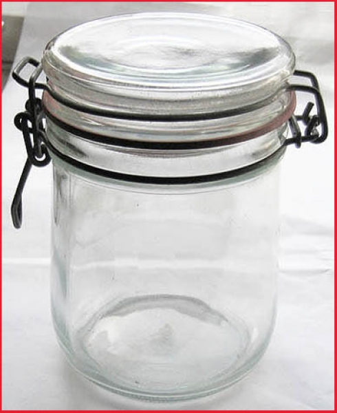Einmachglas - aus dickem Glas mit Spannverschluß