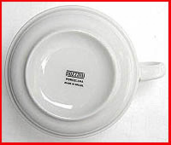 Kaffeetasse mit Unterteller - aus Porzellan - Pozzani