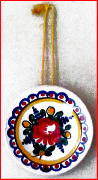 Wandteller (4) - Porzelanteller mit Blumenmuster